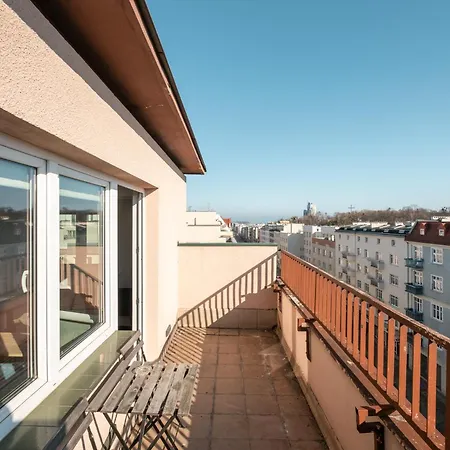 Swietojanska 104 شقة *