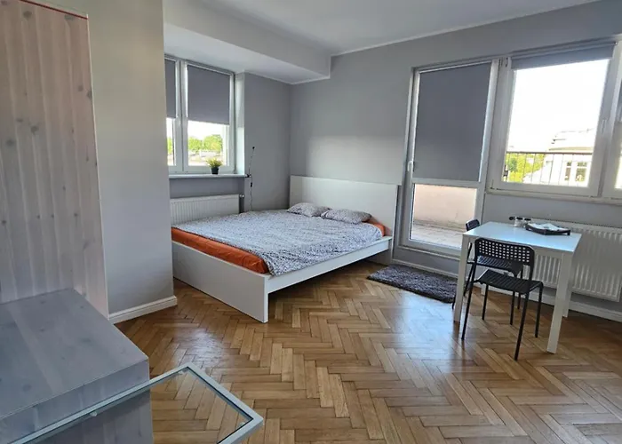 Swietojanska 104 * Gdynia